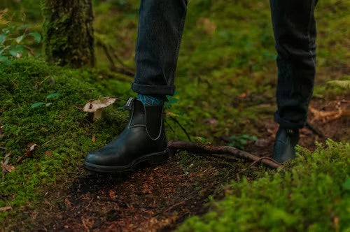 how to wear a Chelsea boot