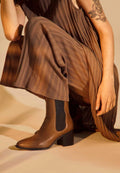 Casual boots