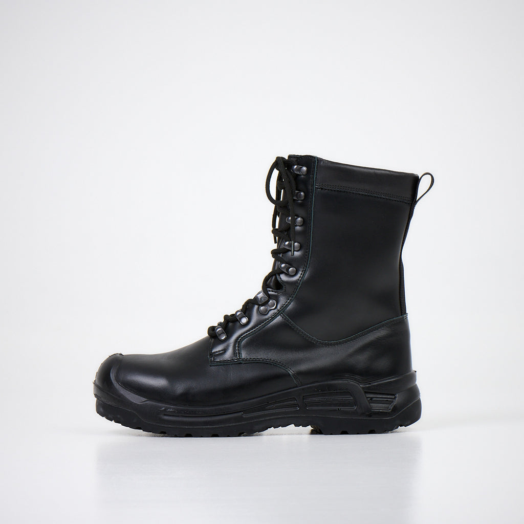 749402100 Stivali in pelle con suola Vibram