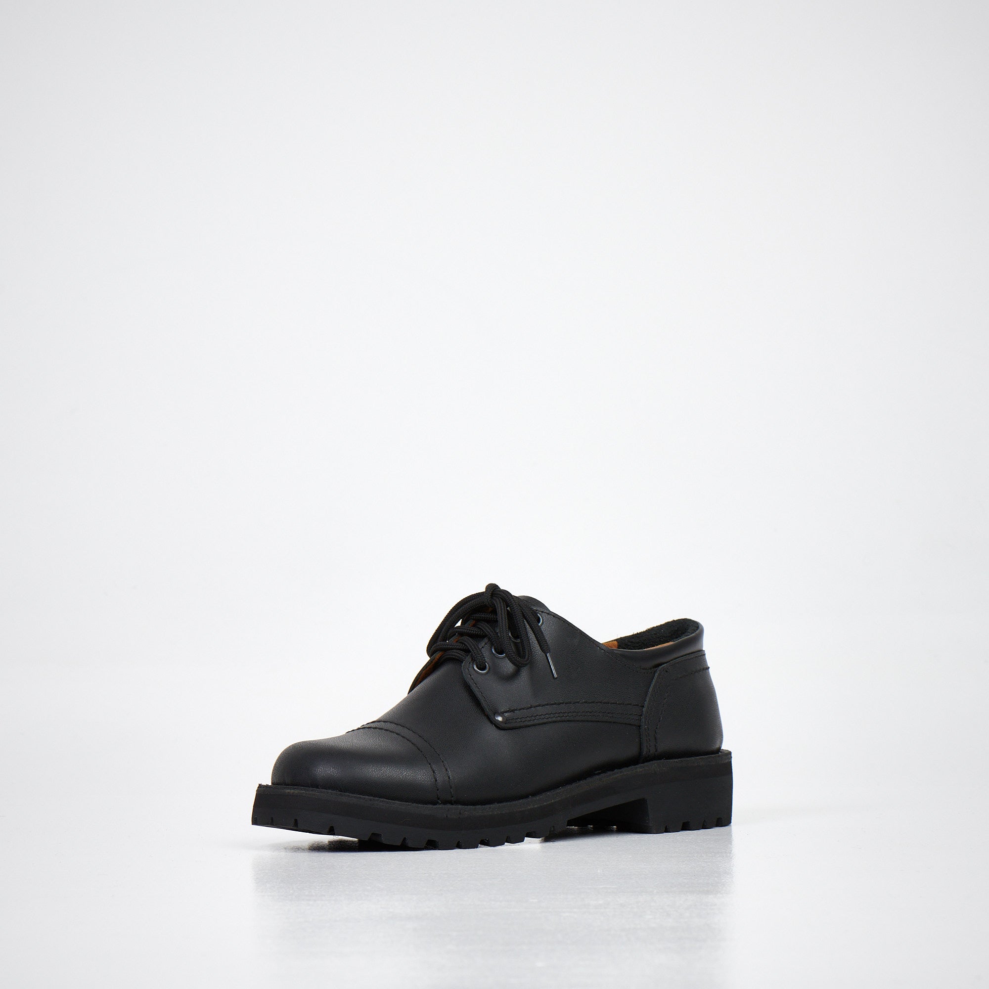 AIPI handgefertigte Lederschuhe