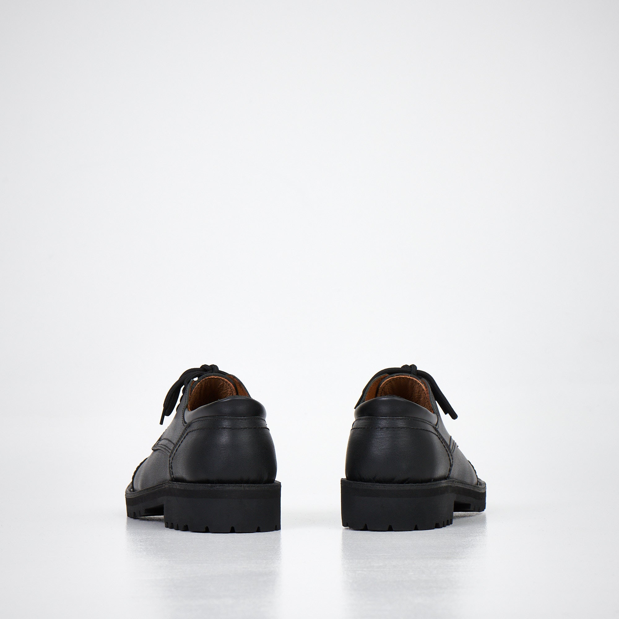 AIPI handgefertigte Lederschuhe