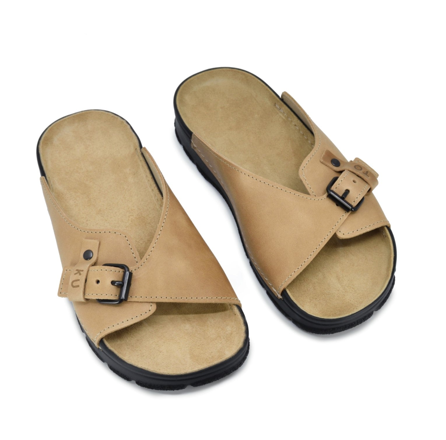 TOKU Rom Sandalen – Beige