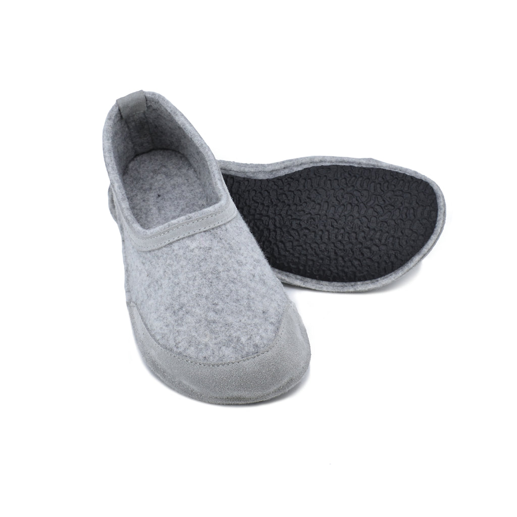 Zapatillas de interior descalzas