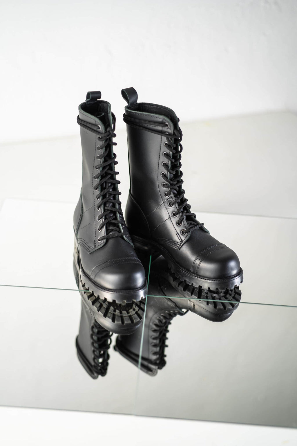 516, auch bekannt als High Aviator Boots – Schwarz
