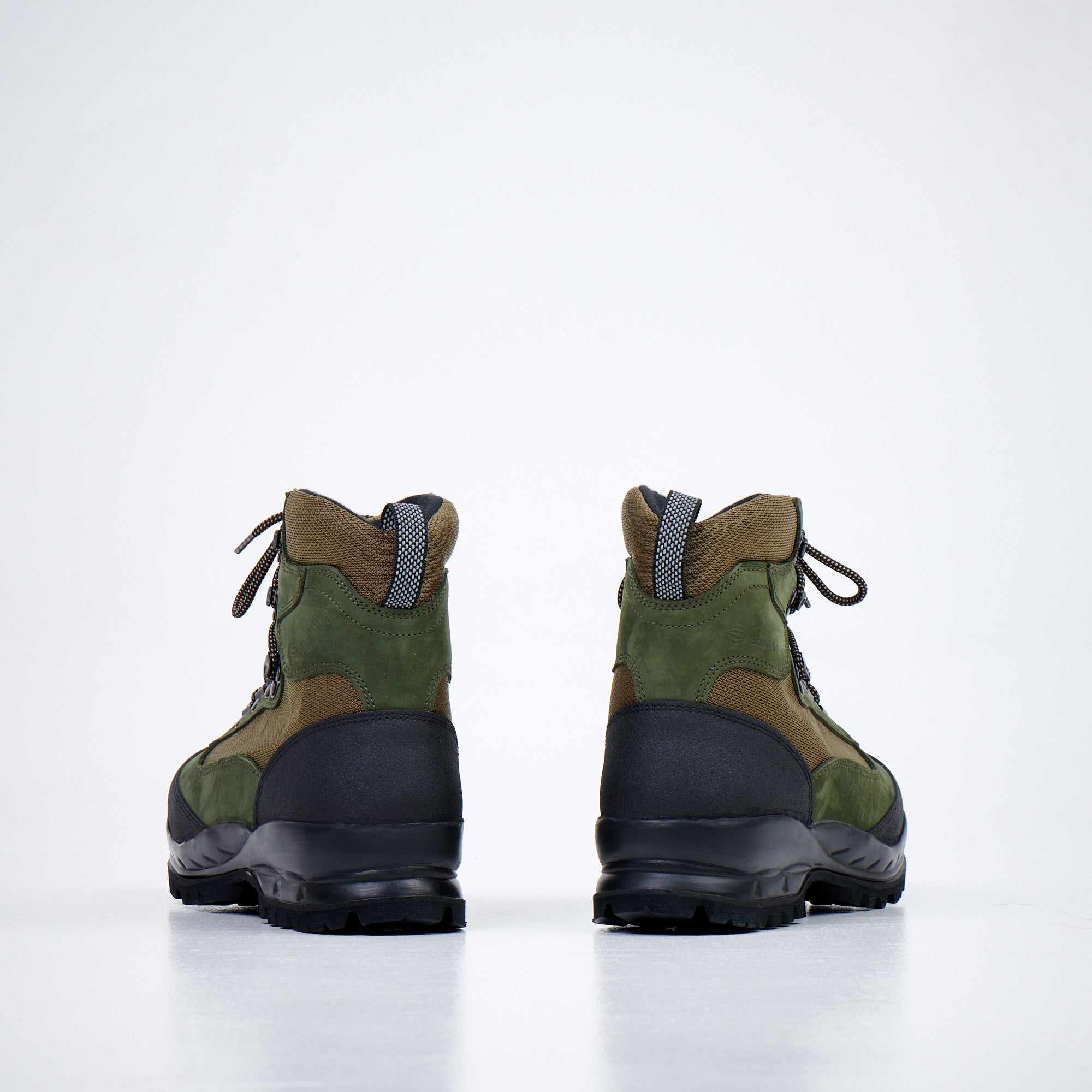 Botas de montaña 550 Verde / Oliva