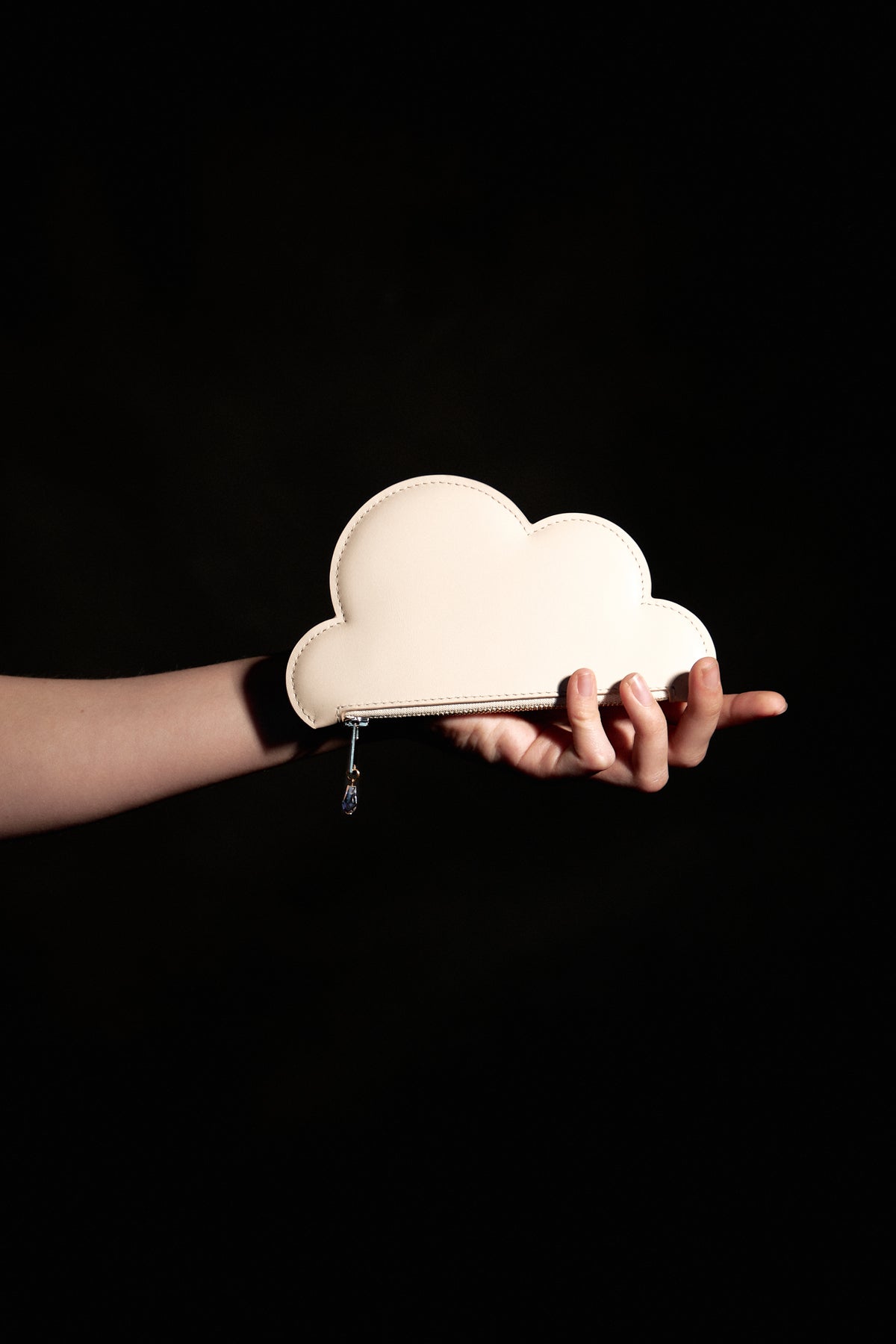 Leather Cloud Purse - Beige