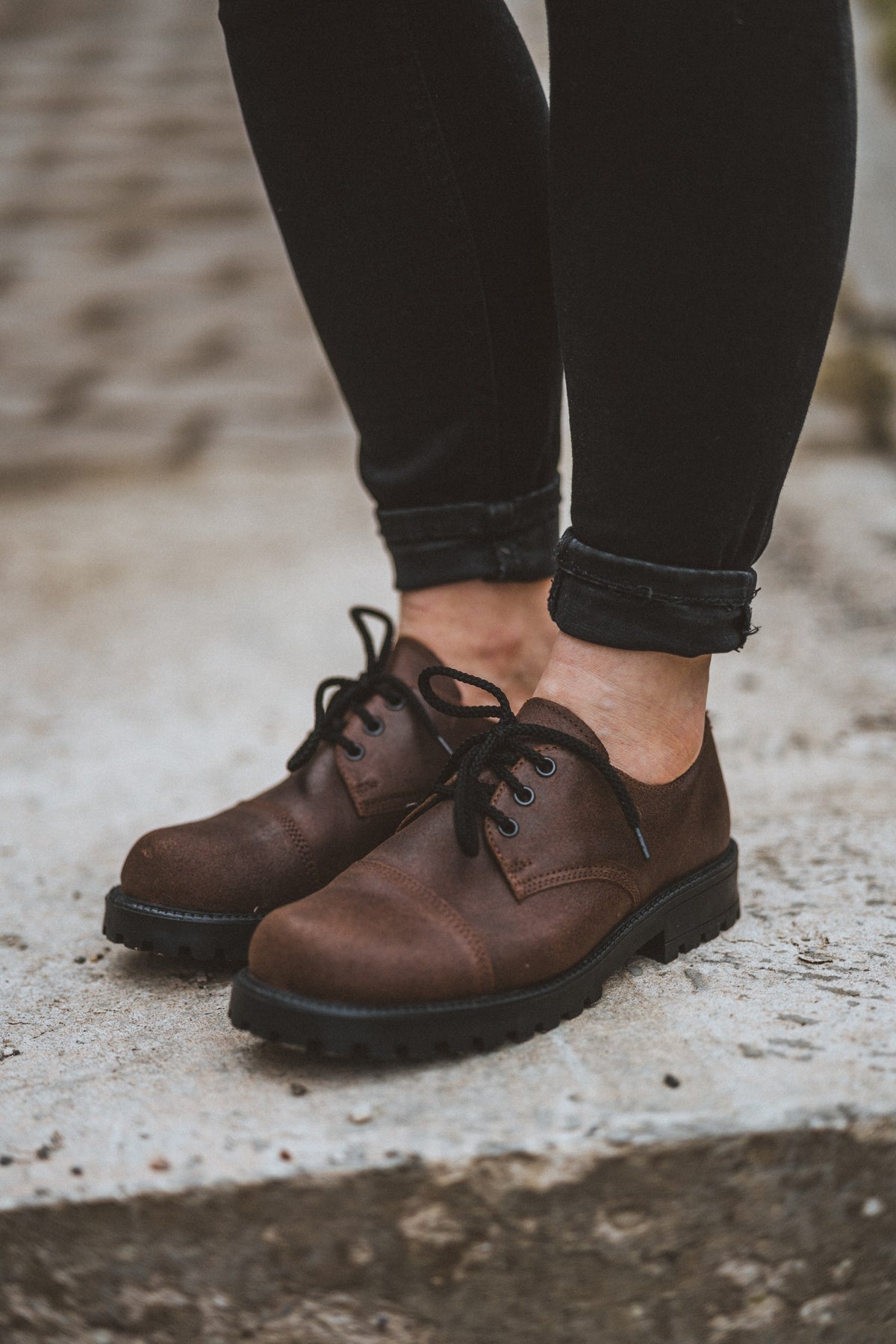 Shoes & sneakers