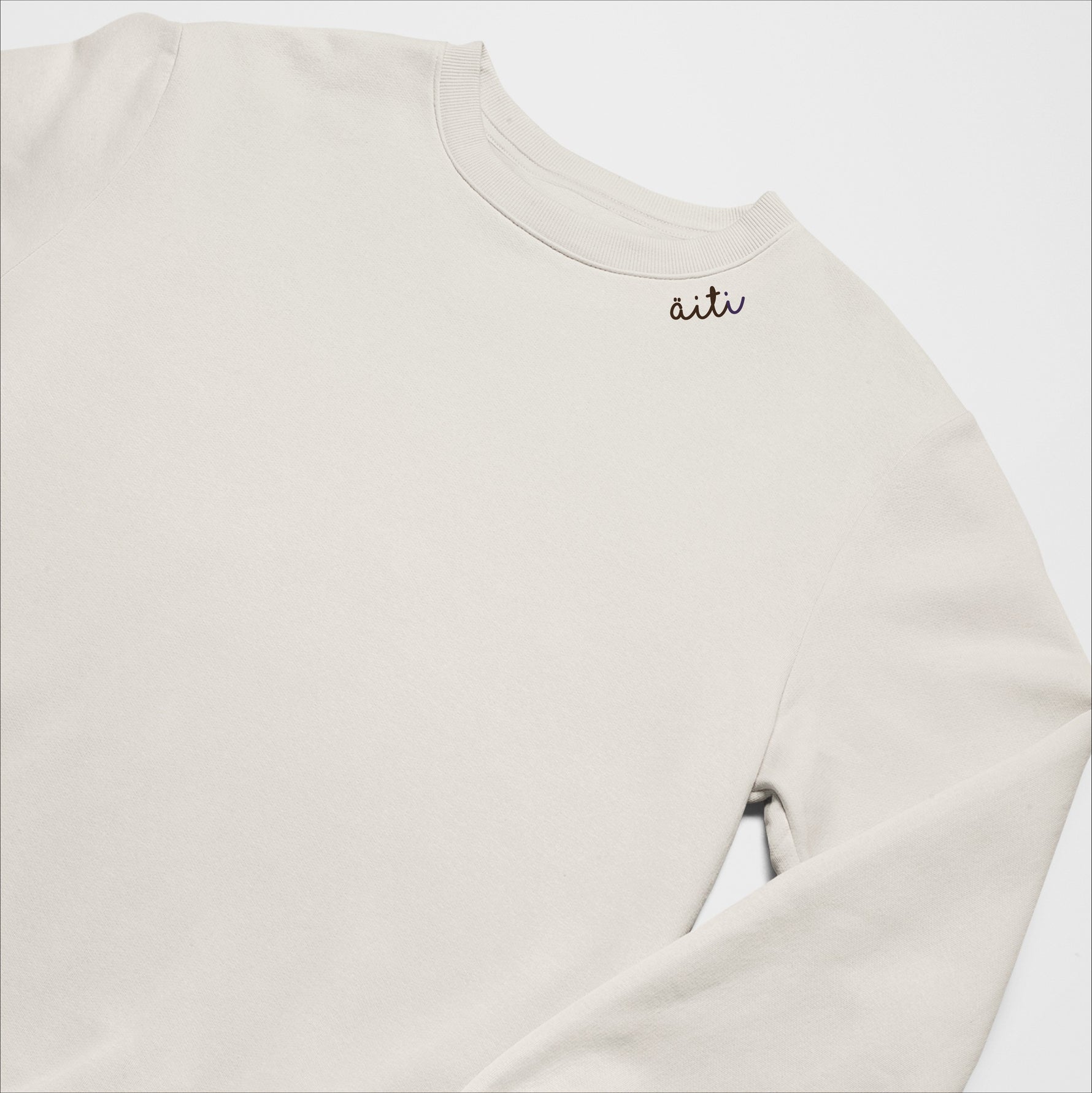 Embroidered Collar Organic Cotton Sweatshirt "Äiti" (FI)