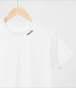 Embroidered Collar Organic Cotton T-shirt "Isoäiti" (FI)