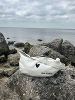 Hobo Bag Heart - White