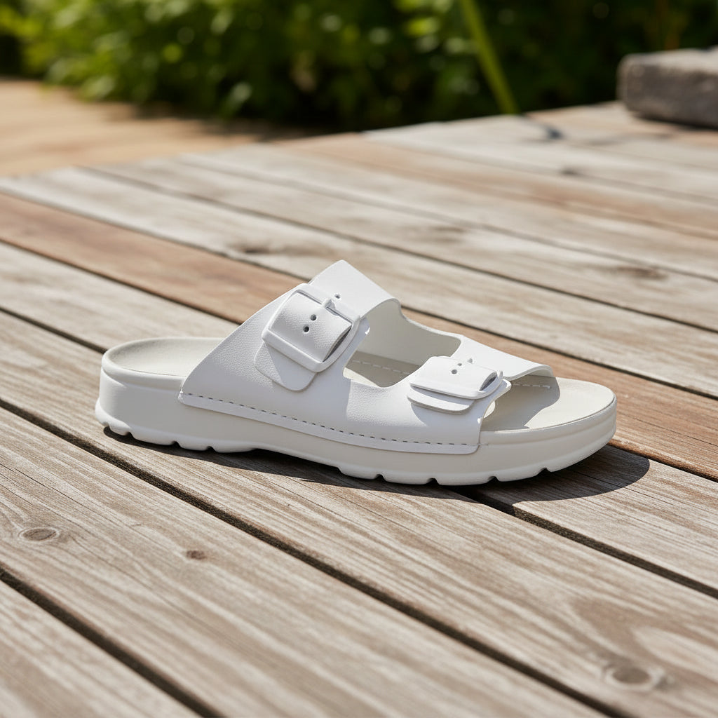 Meeliku Sandals - White