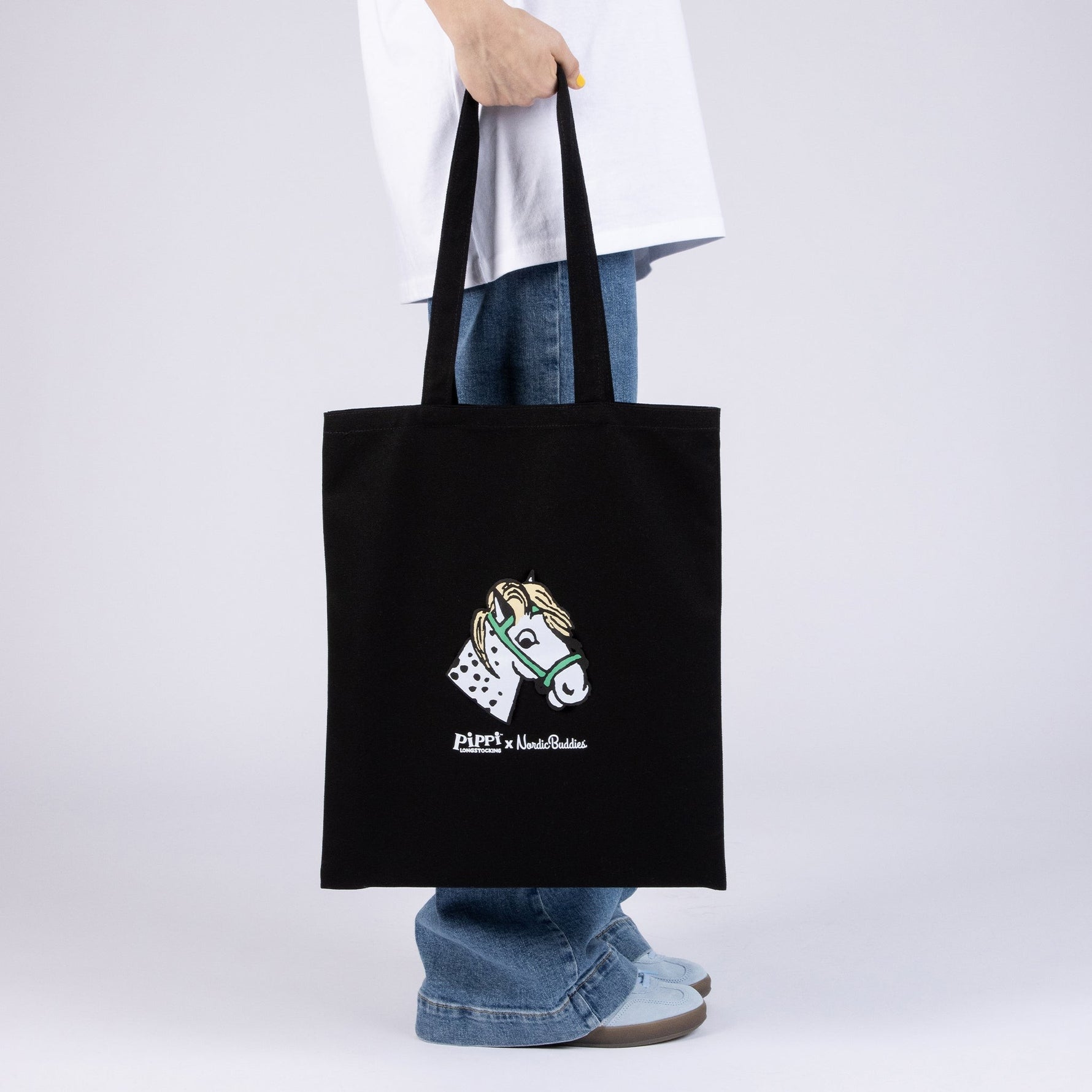 Pippi Tote Bag - Lifting the Horse